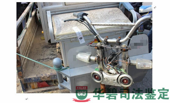 圖1：涉案電動(dòng)三輪車現(xiàn)場(chǎng)代表性照片